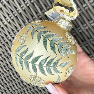 Frontgate Gold and Green Ornament - NWT